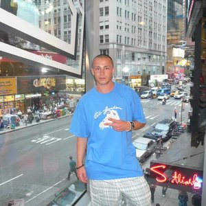 Avatar for Pee ft. Cati Lima & Will Mercene