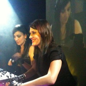 Queens of minimal techno 的头像