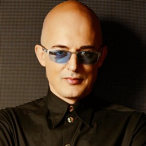 ジョン・ロビンソン 的头像