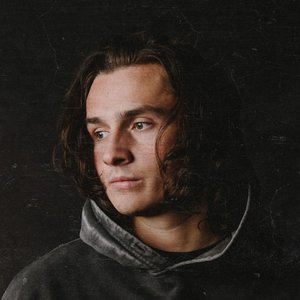 'Corey James' için resim