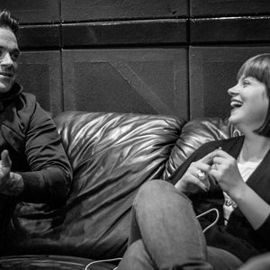 Robbie WILLIAMS & Lily ALLEN 的头像