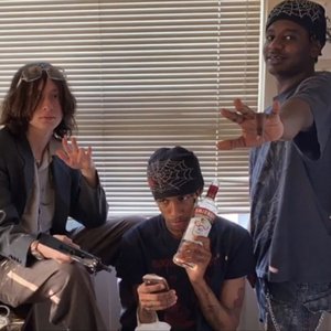 Avatar for REPTILIAN CLUB BOYS