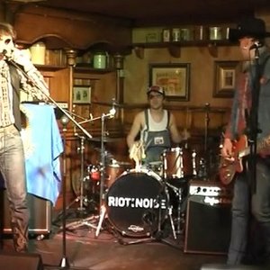 Mitch and the Buccanons 的头像
