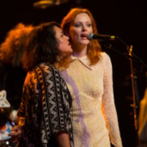 Ann Wilson, Dhani Harrison, Karen Elson and Norah Jones için avatar