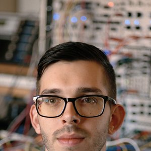 Collin Russell 的头像