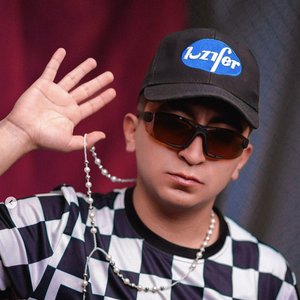 Baby Milosz 的头像