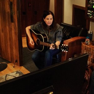 Luke Laird, Lori McKenna, Barry Dean 的头像