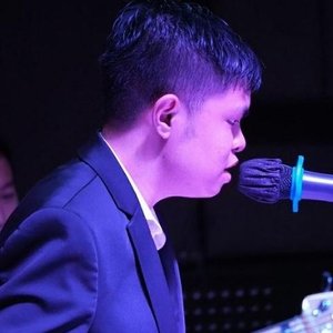 Fandy Kho için avatar