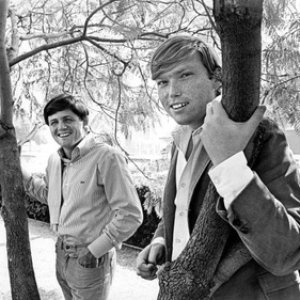 Bruce & Terry 的头像