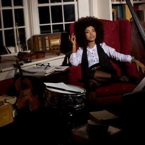 Esperanza Spalding 的头像