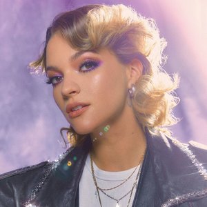 Tove Styrke Profile Picture