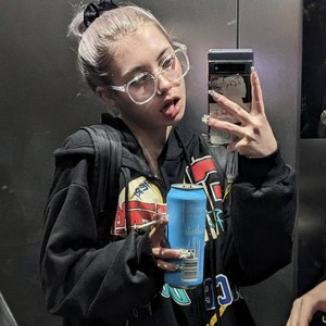 I MET HER IN BRVZIL