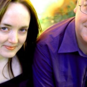 Claire Mann & Aaron Jones 的头像