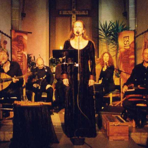 Estampie photo provided by Last.fm