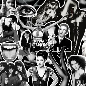 Save The Queens !