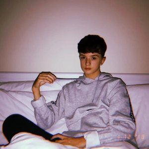 Toby Randall 的头像