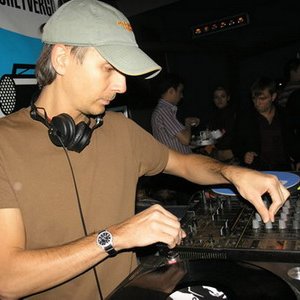 dj meshkov 的头像