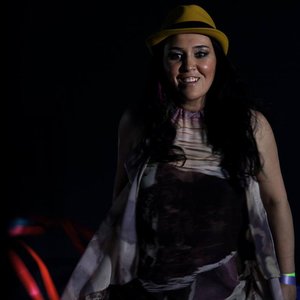 “Zarina Tajibayeva”的封面