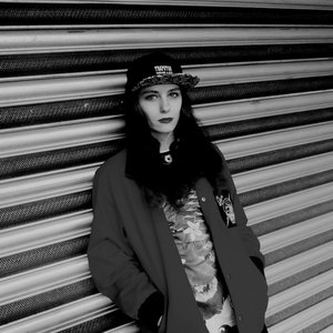 J Rose 的头像