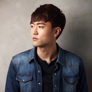 Shin Giwon Piano Profile Picture