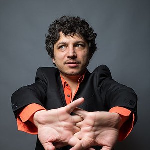 Shahin Novrasli Trio 的头像