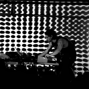 Drew Daniel 的头像