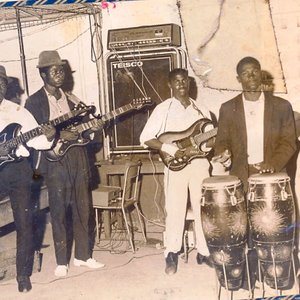 Dar Es Salaam Jazz Band 的头像