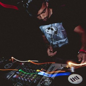 Avatar for Raf Reza
