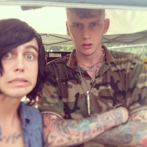 Avatar for Machine Gun Kelly feat. Kellin Quinn