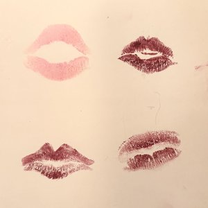mwah