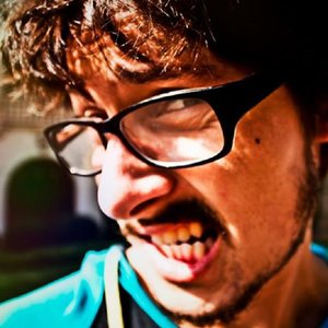 Weirdbeard 的头像