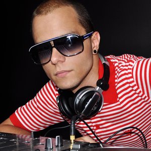 Аватар для DJ Wandy Telles