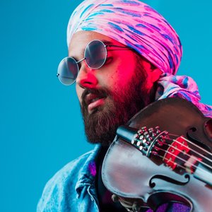 Raaginder 的头像