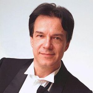 Lorenzo Ferrero 的头像