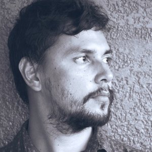 Clyde Harris 的头像