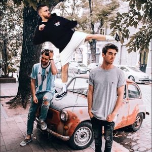 The Chainsmokers & Aazar 的头像