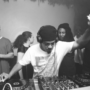 Roy Davis Jr. photo provided by Last.fm