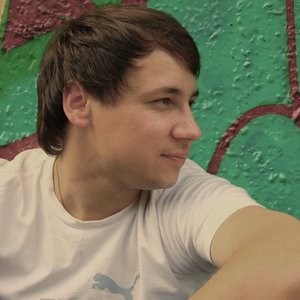 Andrey Kravtsov 的头像