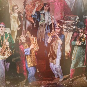 Dr Kay and his Interstellar Tone Scientists 的头像