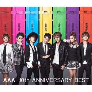 “AAA 10th ANNIVERSARY BEST”的封面