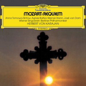 'Mozart: Requiem; "Coronation Mass"' için resim