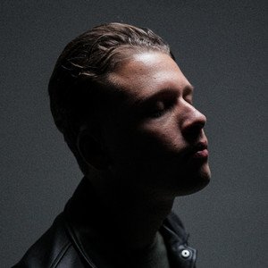 Adam Elijah 的头像