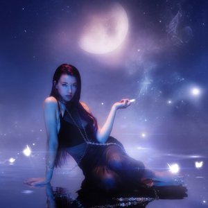 Moonstoned - Single