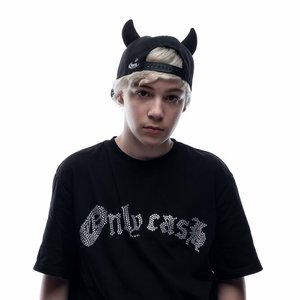 uglystephan archive 的头像