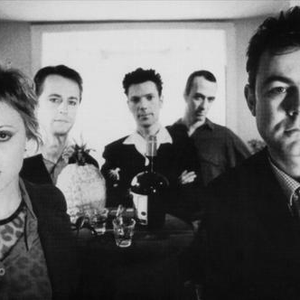 Moonshake photo provided by Last.fm