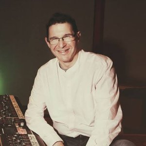 David Tobin 的头像