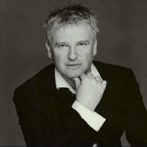 Alan Frew 的头像