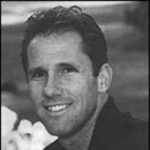 Nicholas Sparks 的头像