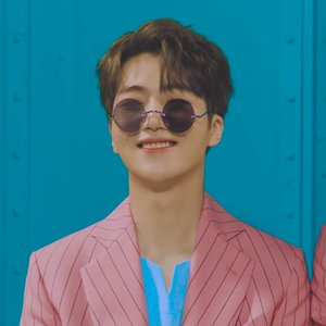 진호(JINHO) のアバター