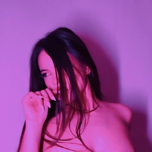 Aniia 的头像
